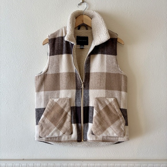 Sanctuary Jackets & Blazers - Sanctuary‎ Plaid Sherpa Lined Vest Women's S Zip Front Brown Tan Cream Gorpcore